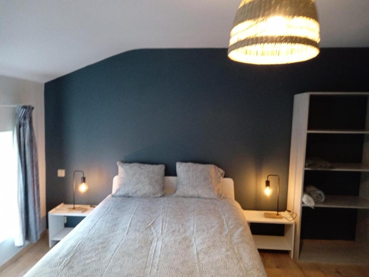 Le Vieux Noyer Bed & Breakfast Nassogne Exterior photo